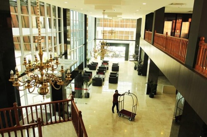 Imagen general del Hotel Merapi Merbabu Hotels and Resort Bekasi. Foto 14