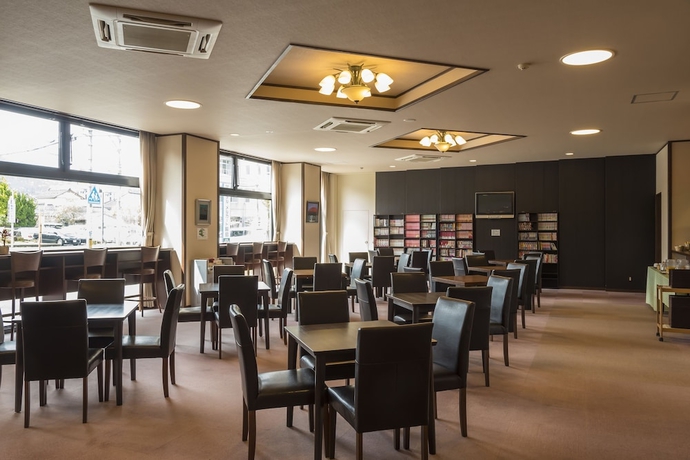 Imagen de los interiores del Hotel Mercato Wajima. Foto 15