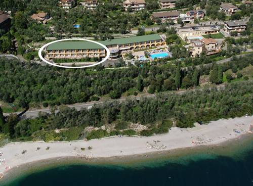 Imagen de la habitación del Hotel Mercedes, Limone sul Garda. Foto 3