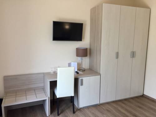 Imagen de la habitación del Hotel Mercedes, Limone sul Garda. Foto 9