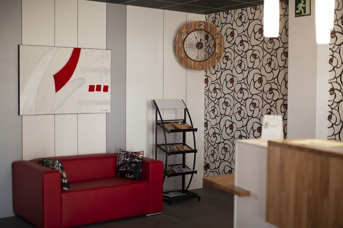 Imagen de los interiores del Hotel Mercedes, Muriedas. Foto 14