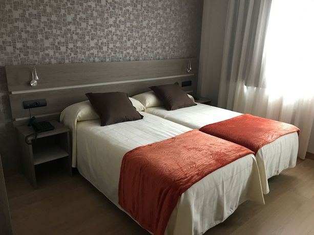 Imagen de la habitación del Hotel Mercedes, Muriedas. Foto 13