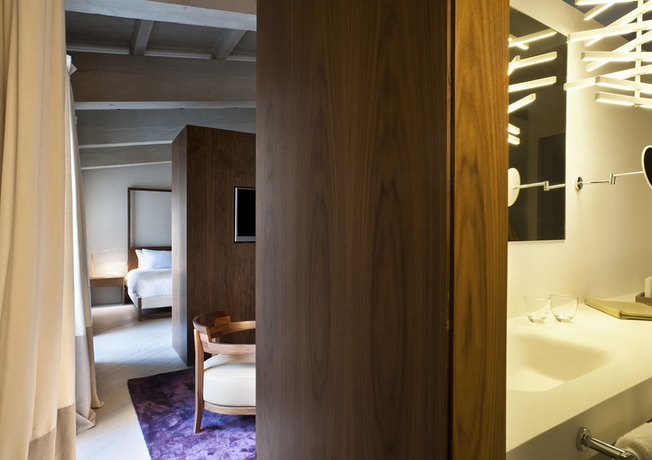 Imagen de la habitación del Hotel Mercer Barcelona. Foto 11