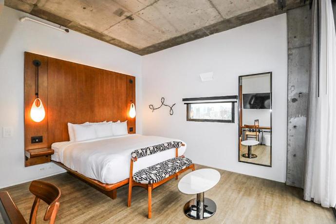 Imagen de la habitación del Hotel Merchant LES. Foto 6