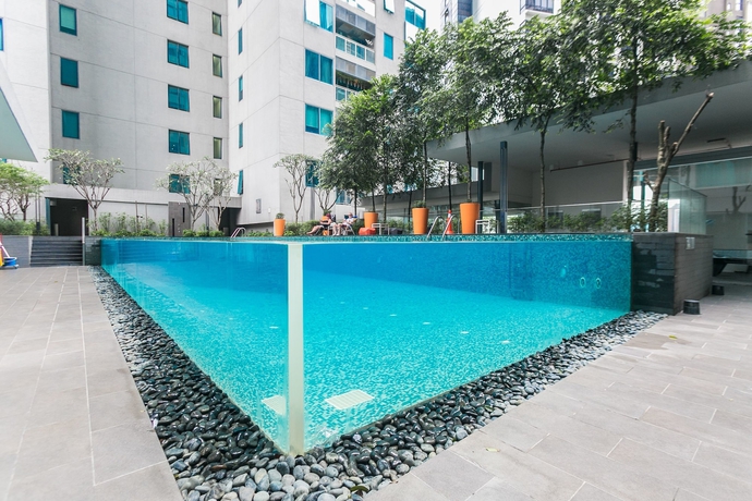 Imagen de la piscina del Hotel Mercu Summer Suite Klcc At Penguin Homes. Foto 14