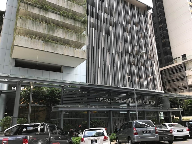Imagen de los exteriores del Hotel Mercu Summer Suite Klcc At Penguin Homes. Foto 11
