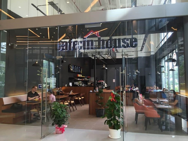 Imagen del bar/restaurante del Hotel Mercu Summer Suite Klcc At Penguin Homes. Foto 1