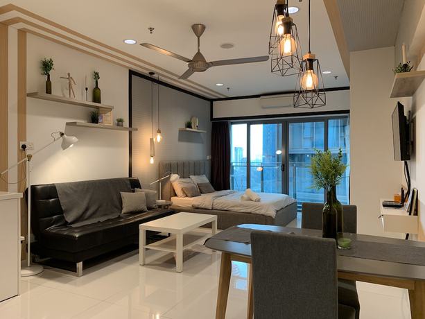 Imagen de la habitación del Hotel Mercu Summer Suites Freluxe Homestay. Foto 7