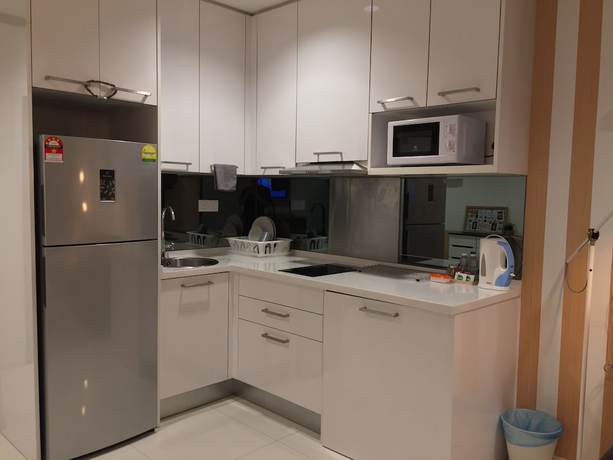 Imagen de la habitación del Hotel Mercu Summer Suites Freluxe Homestay. Foto 11