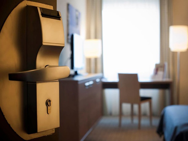 Imagen de la habitación del Hotel Mercure Aachen Europaplatz. Foto 2