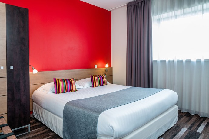 Imagen de la habitación del Hotel Mercure Agen Centre. Foto 7
