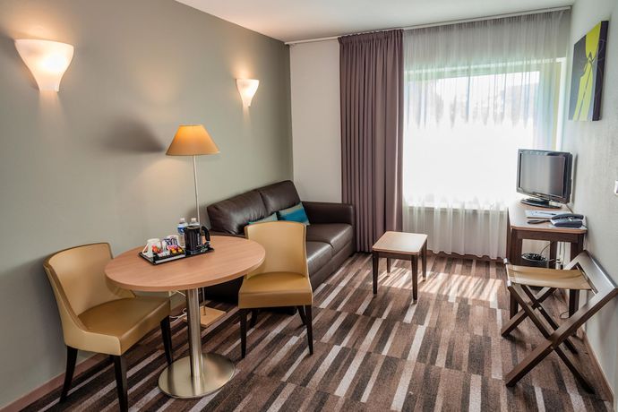 Imagen de la habitación del Hotel Mercure Agen Centre. Foto 15