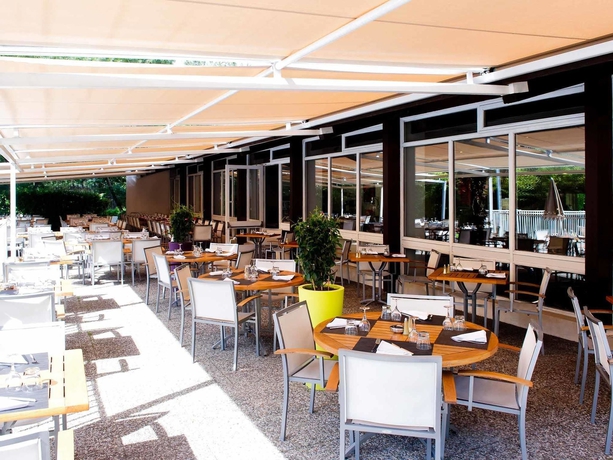 Imagen de los exteriores del Hotel Mercure Aix en Provence Beaumanoir. Foto 12