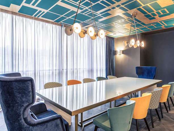 Imagen del bar/restaurante del Hotel Mercure Almaty City Center. Foto 3