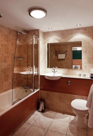 Imagen de la habitación del Hotel Mercure Altrincham Bowdon. Foto 10