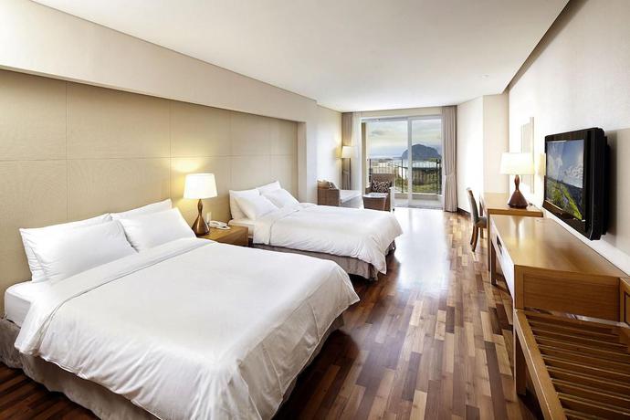 Imagen de la habitación del Hotel Mercure Ambassador Jeju. Foto 8