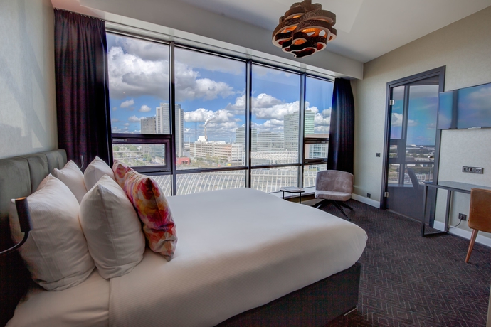 Imagen de la habitación del Hotel Mercure Amsterdam Sloterdijk Station. Foto 8