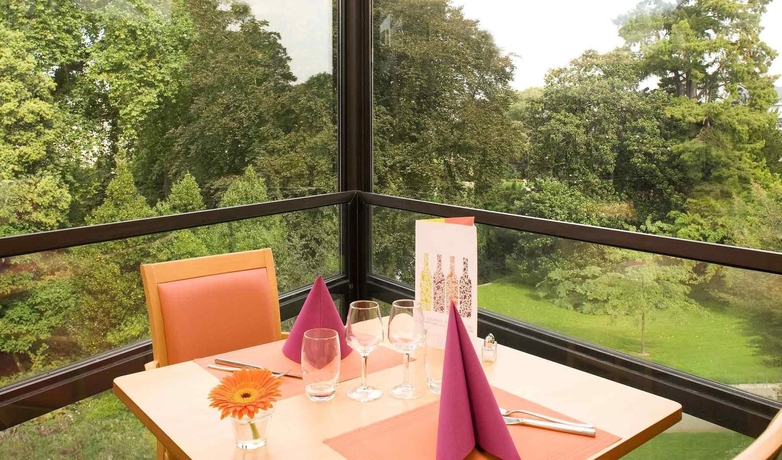 Imagen del bar/restaurante del Hotel Mercure Angers Centre De Congres. Foto 6