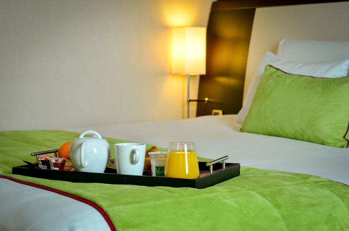 Imagen de la habitación del Hotel Mercure Angers Centre Gare. Foto 13