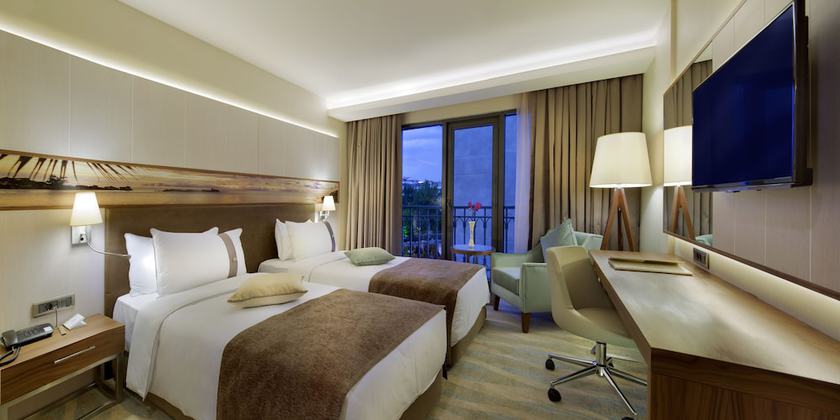 Imagen de la habitación del Hotel Mercure Ankara Kızılay. Foto 10