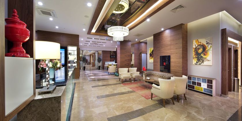 Imagen de los interiores del Hotel Mercure Ankara Kızılay. Foto 17