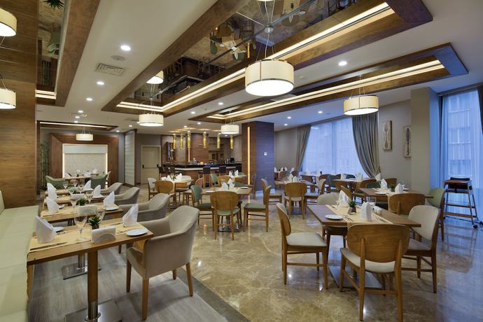 Imagen del bar/restaurante del Hotel Mercure Ankara Kızılay. Foto 4
