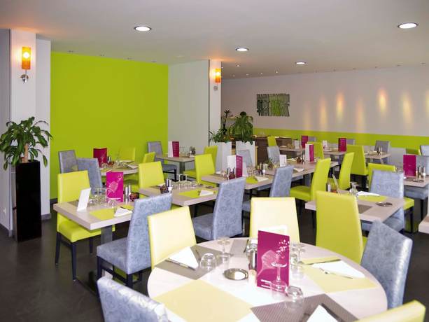 Imagen del bar/restaurante del Hotel Mercure Annecy Sur. Foto 5