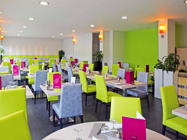 Imagen del bar/restaurante del Hotel Mercure Annecy Sur. Foto 6