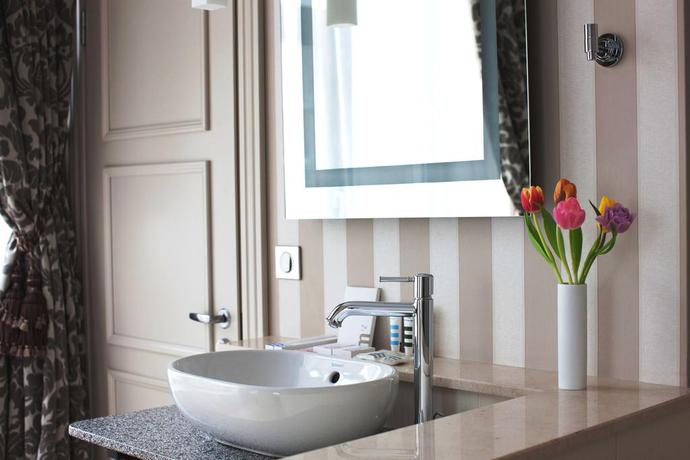 Imagen de la habitación del Hotel Mercure Arbat Moscow. Foto 12