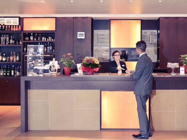 Imagen de los interiores del Hotel Mercure Auxerre Autoroute Du Soleil. Foto 15