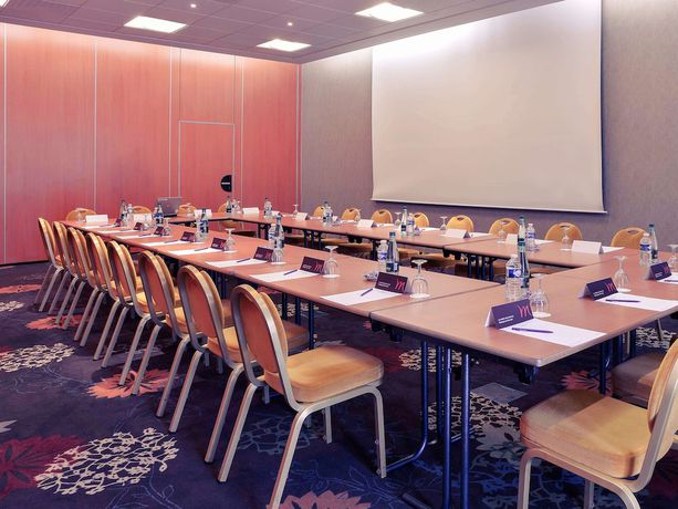 Imagen de los interiores del Hotel Mercure Auxerre Autoroute Du Soleil. Foto 18