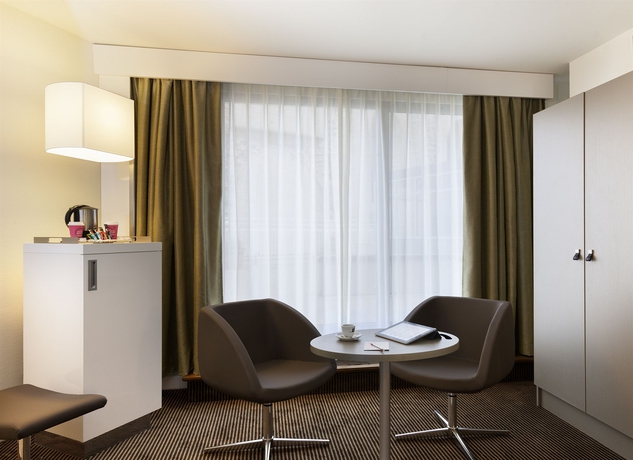 Imagen de la habitación del Hotel Mercure Avignon Centre Palais Des Papes. Foto 10