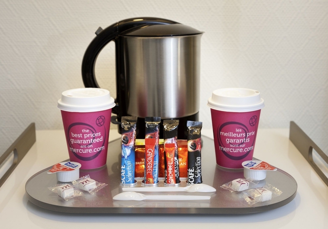 Imagen de la habitación del Hotel Mercure Avignon Centre Palais Des Papes. Foto 13