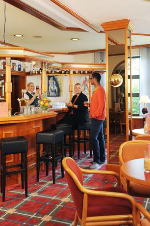 Imagen del bar/restaurante del Hotel Mercure Bad Duerkheim An Den Salinen. Foto 14