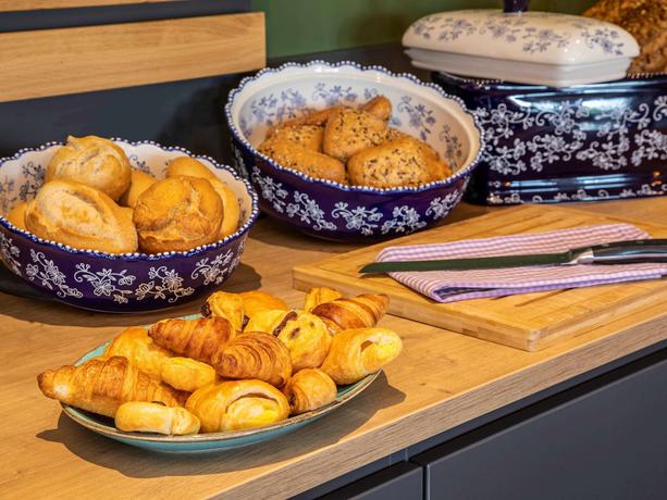 Imagen del bar/restaurante del Hotel Mercure Bad Oeynhausen City. Foto 8