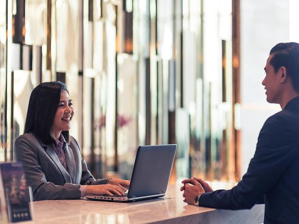 Imagen de los interiores del Hotel Mercure Bangkok Makkasan. Foto 18