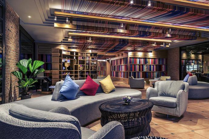 Imagen de los interiores del Hotel Mercure Bangkok Sukhumvit 11. Foto 18