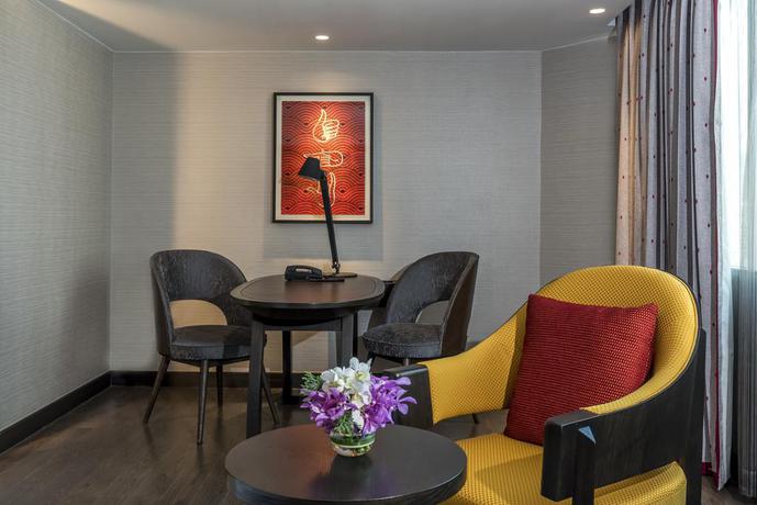 Imagen de la habitación del Hotel Mercure Bangkok Sukhumvit 11. Foto 10