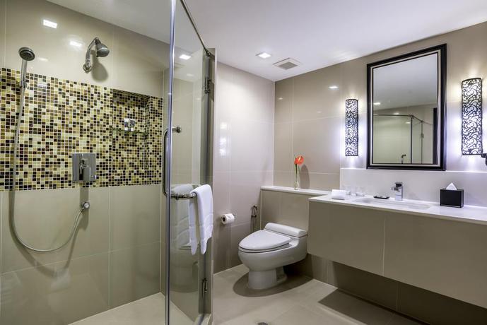 Imagen de la habitación del Hotel Mercure Bangkok Sukhumvit 11. Foto 13