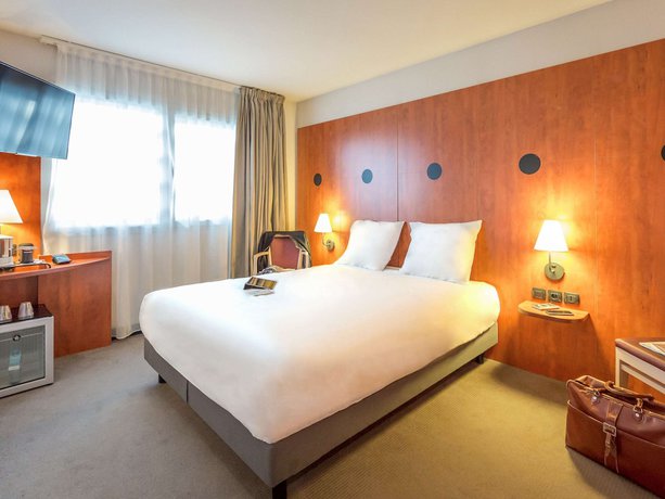 Imagen de la habitación del Hotel Mercure Béziers. Foto 4