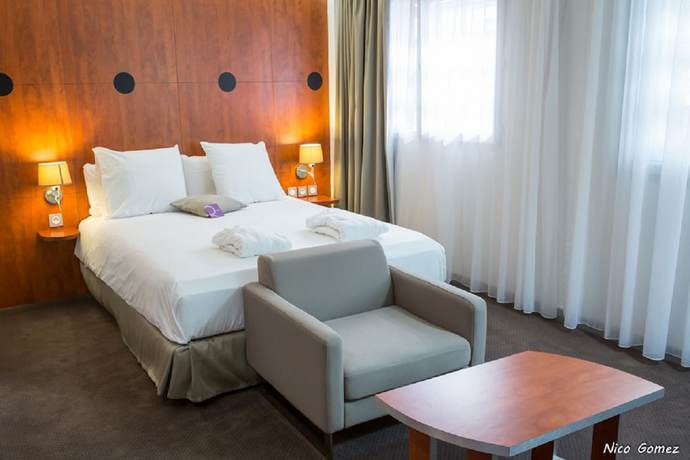 Imagen de la habitación del Hotel Mercure Béziers. Foto 12