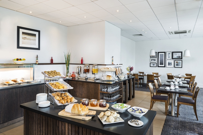 Imagen del bar/restaurante del Hotel Mercure Bedford Centre. Foto 3