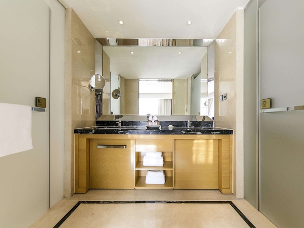 Imagen de la habitación del Hotel Mercure Beijing Chang An West. Foto 16