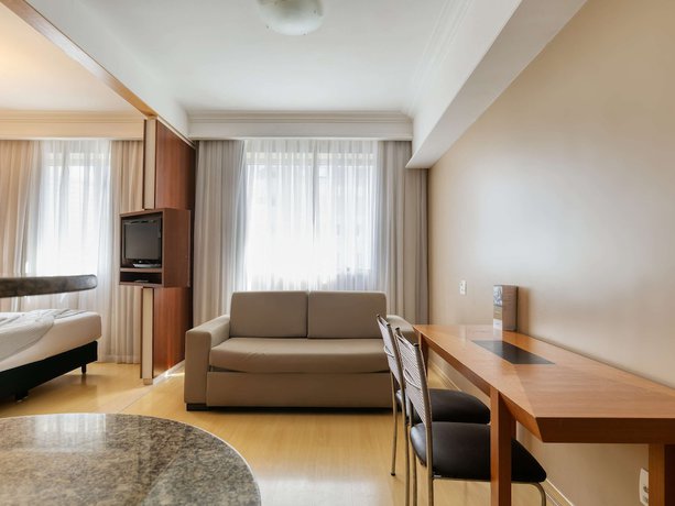 Imagen de la habitación del Hotel Mercure Belo Horizonte Savassi. Foto 10