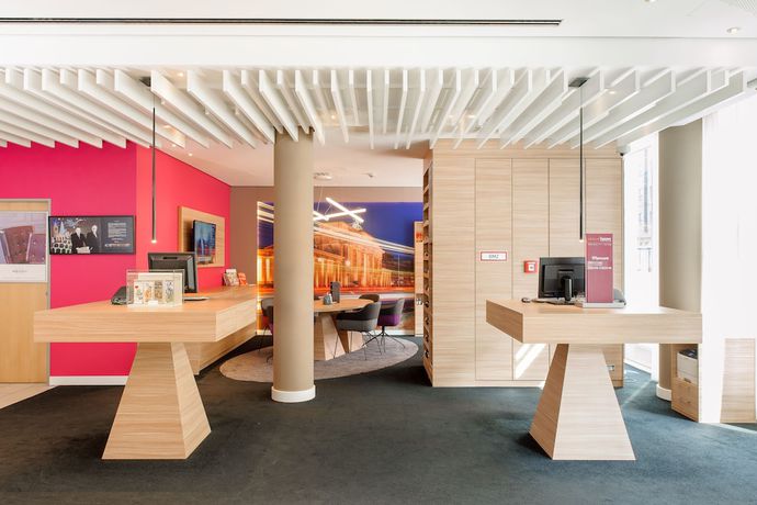 Imagen de los interiores del Hotel Mercure Berlin City. Foto 19