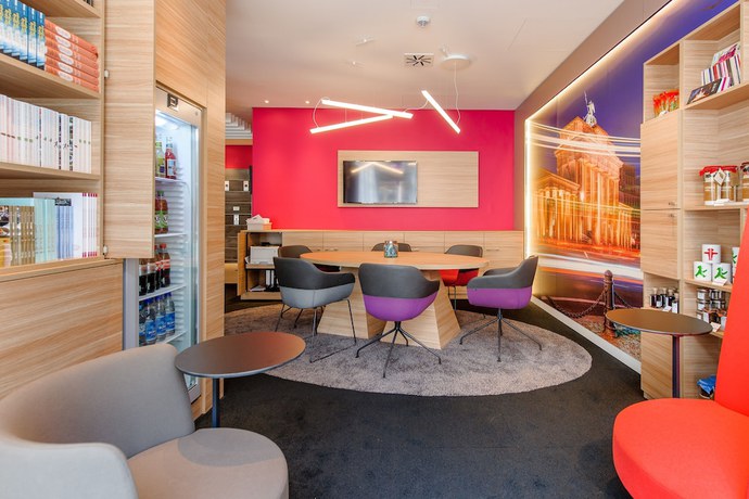 Imagen de los interiores del Hotel Mercure Berlin City. Foto 20