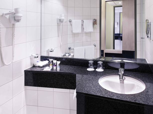 Imagen de la habitación del Hotel Mercure Berlin City. Foto 12