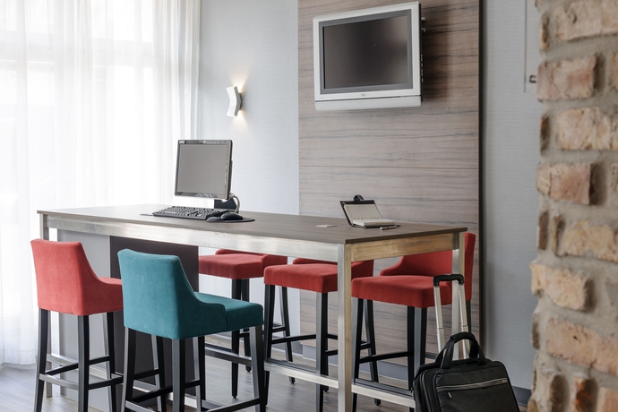 Imagen de los interiores del Hotel Mercure Berlin Mitte. Foto 14