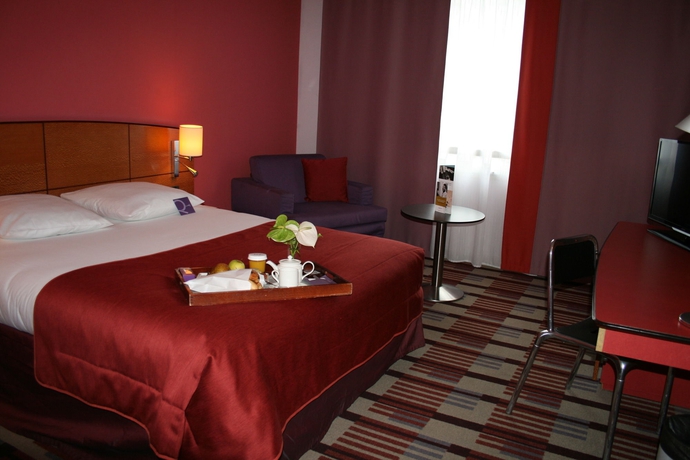 Imagen de la habitación del Hotel Mercure Bordeaux Centre Ville. Foto 9