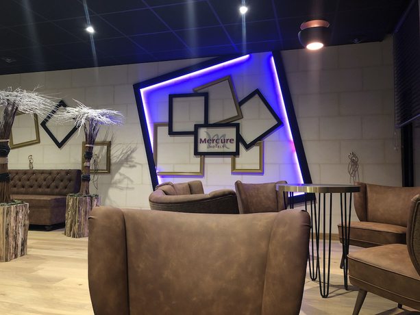 Imagen del bar/restaurante del Hotel Mercure Bords De Loire Saumur. Foto 9